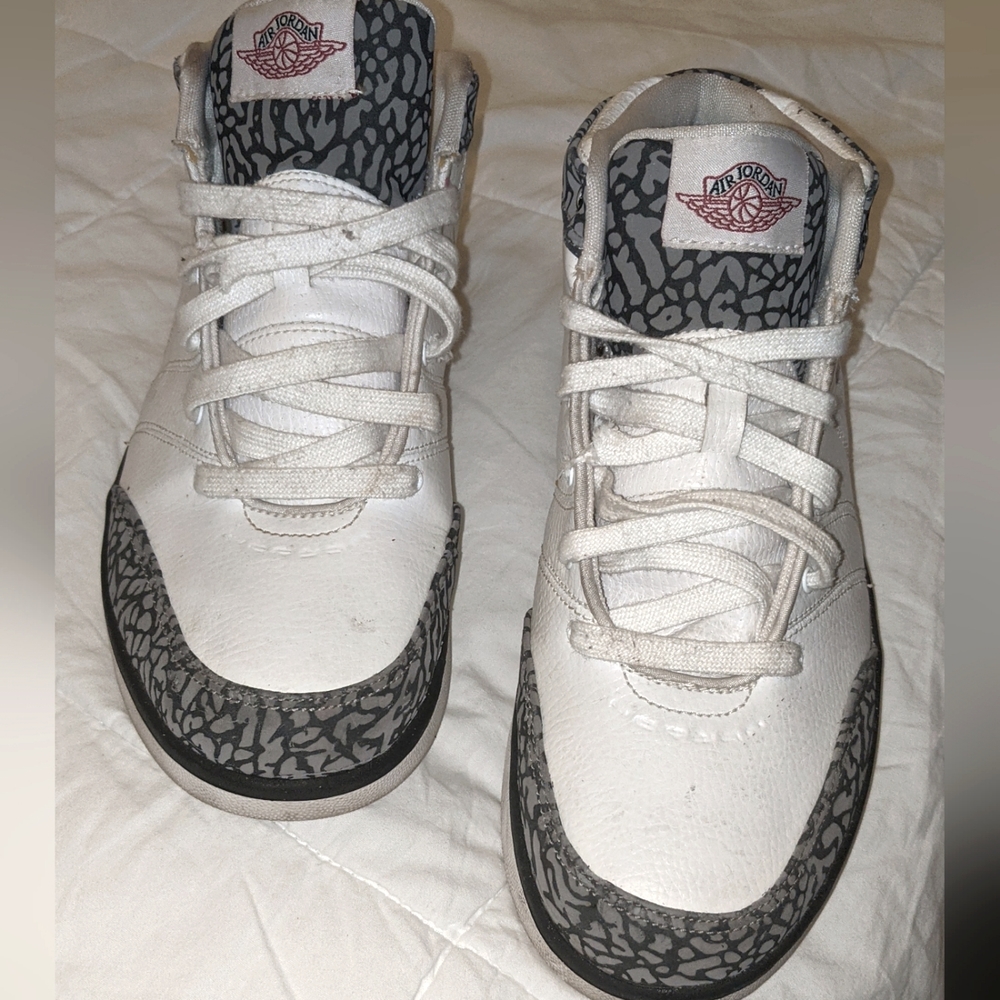 Nike Air Jordan low cement size 6.5Y